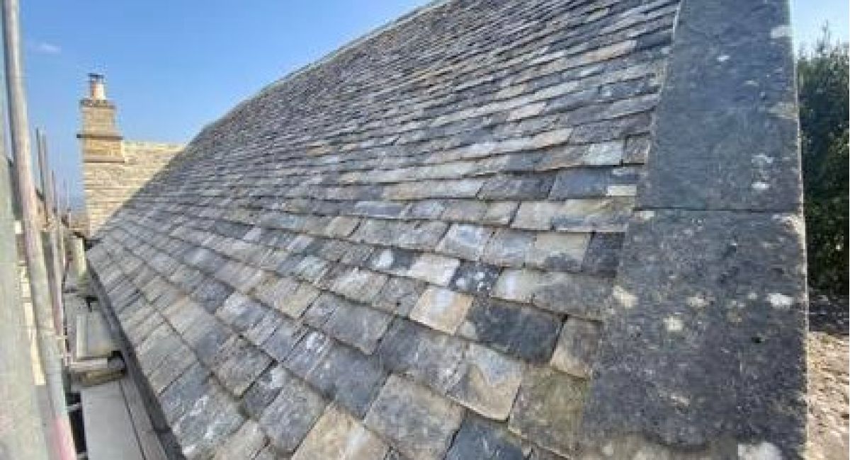 A Cotswold Stone Re-roof in Church Westcote